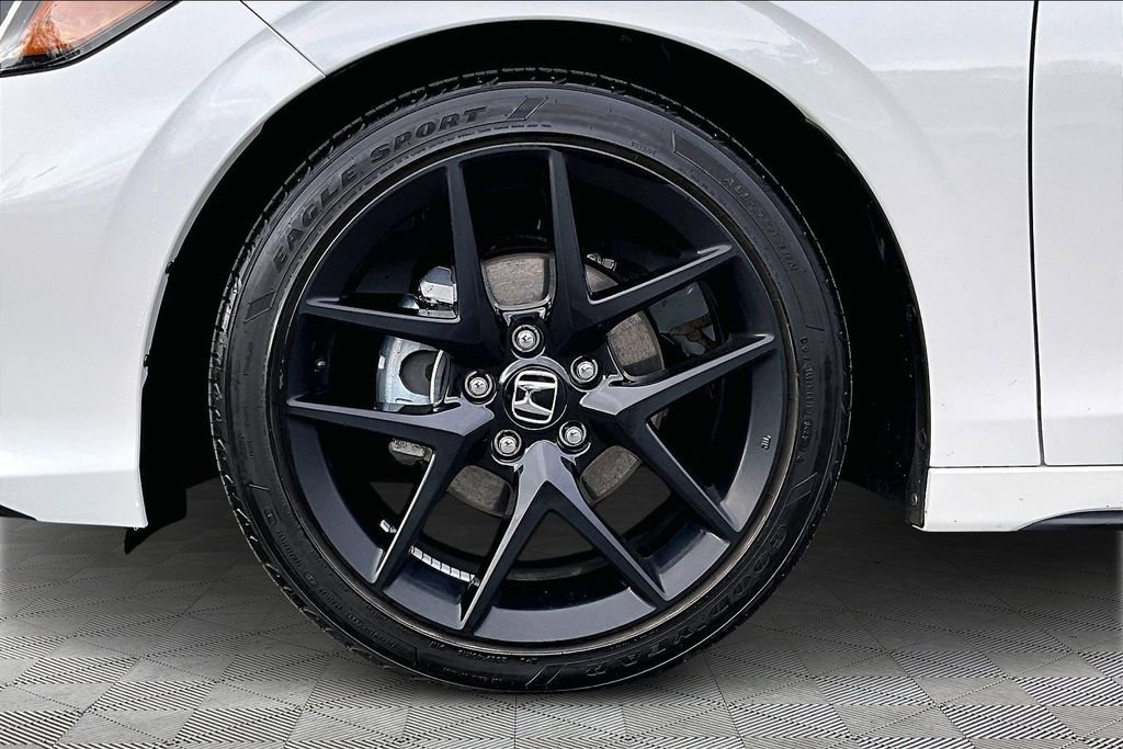 Used 2025 Honda Civic Sport image 23
