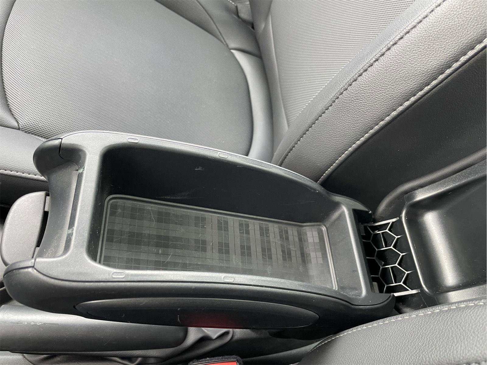 Used 2023 MINI Cooper 2-Door Hardtop FWD image 29