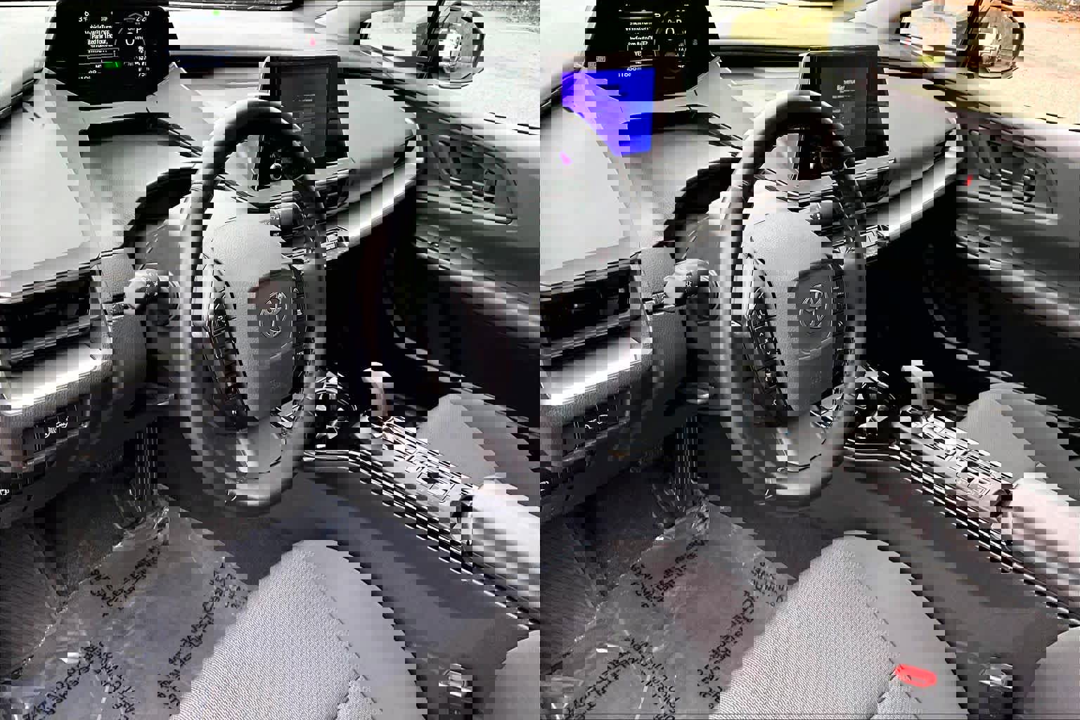 Used 2024 Toyota Prius LE image 17