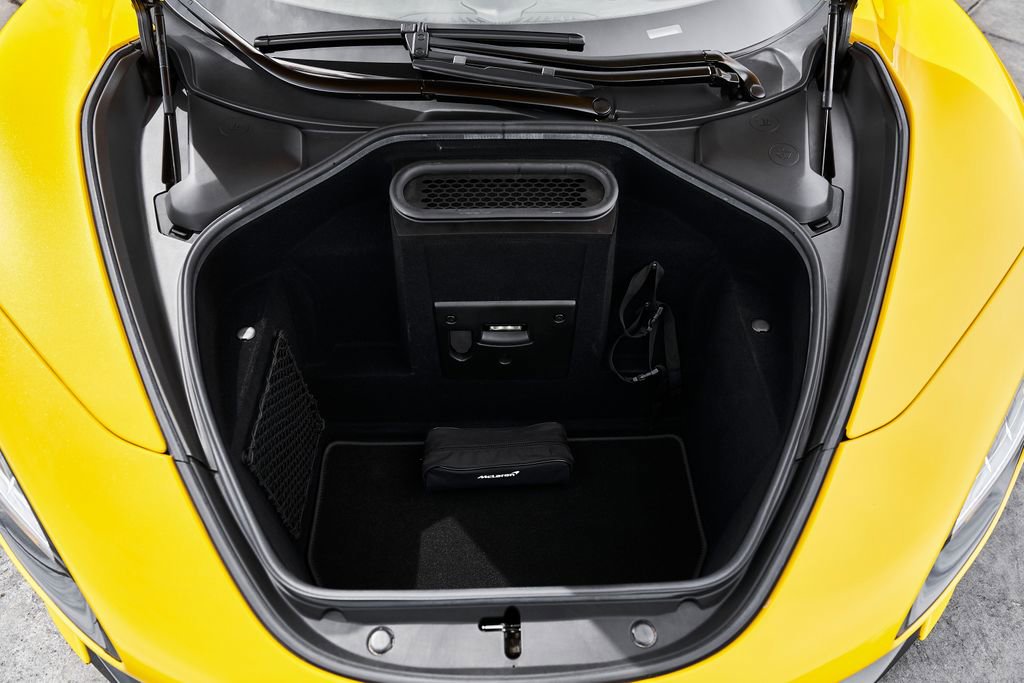 Used 2021 McLaren 720S Luxury RWD image 20