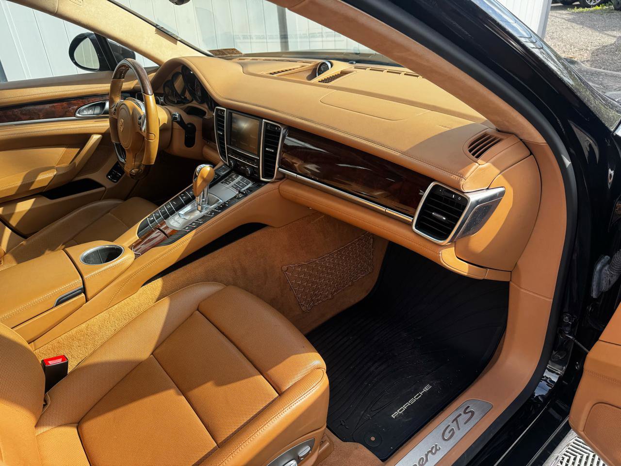 Used 2013 Porsche Panamera GTS AWD/4WD image 33