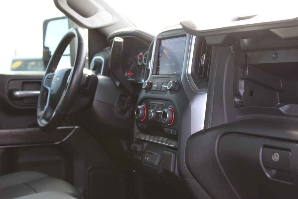 Used 2022 Chevrolet Silverado 2500 LTZ w/ Z71 Off-Road Package image 32