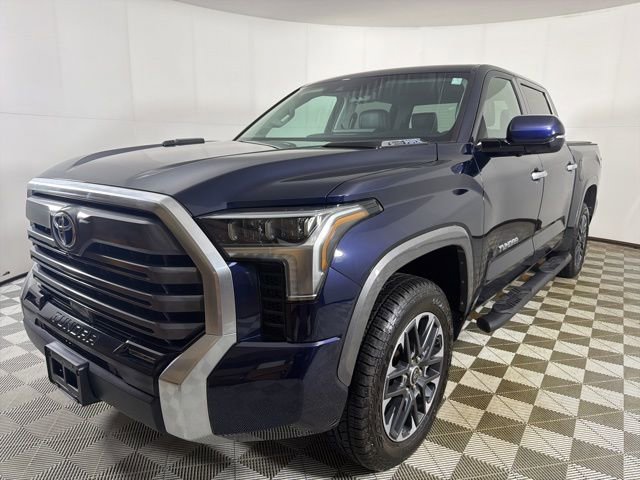 Used 2024 Toyota Tundra Limited image 2