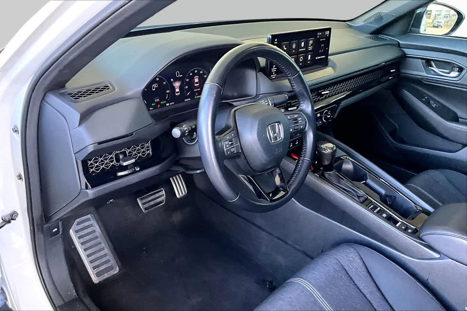 Used 2023 Honda Accord Sport image 18