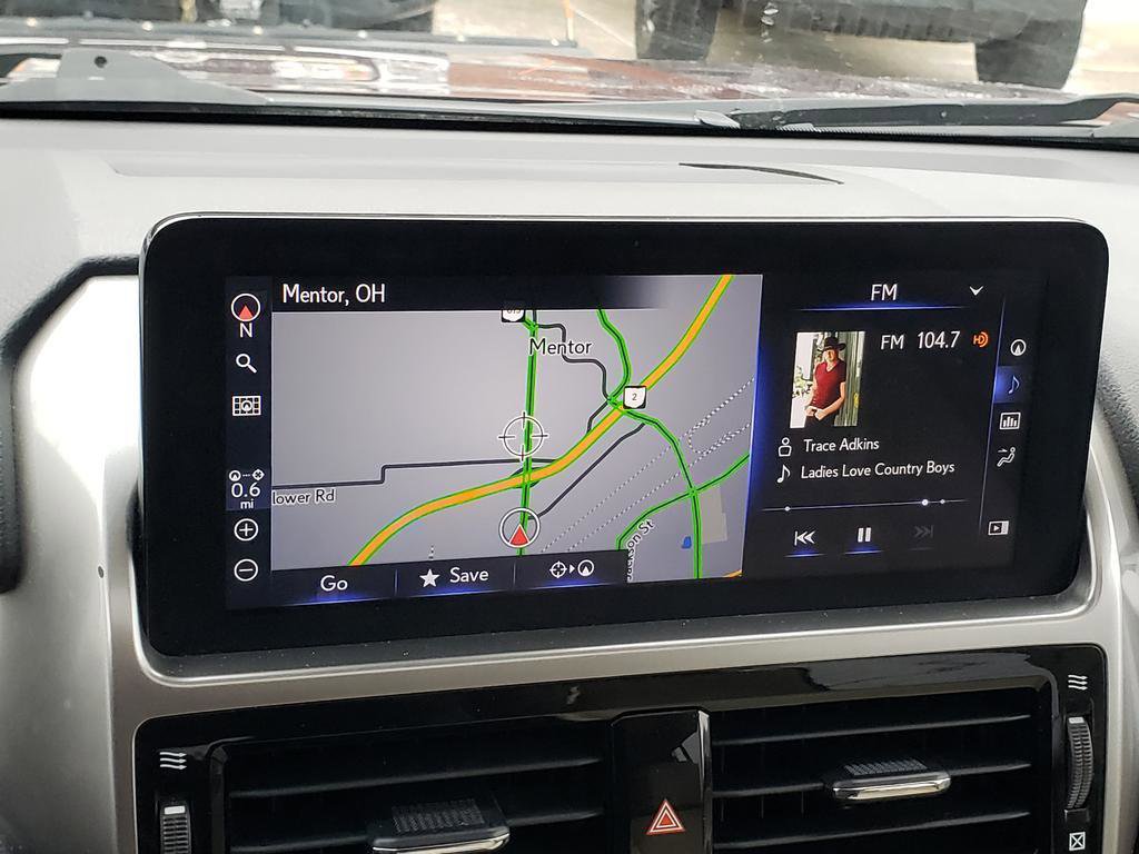 Used 2022 Lexus GX 460 w/ Accessory Package image 37