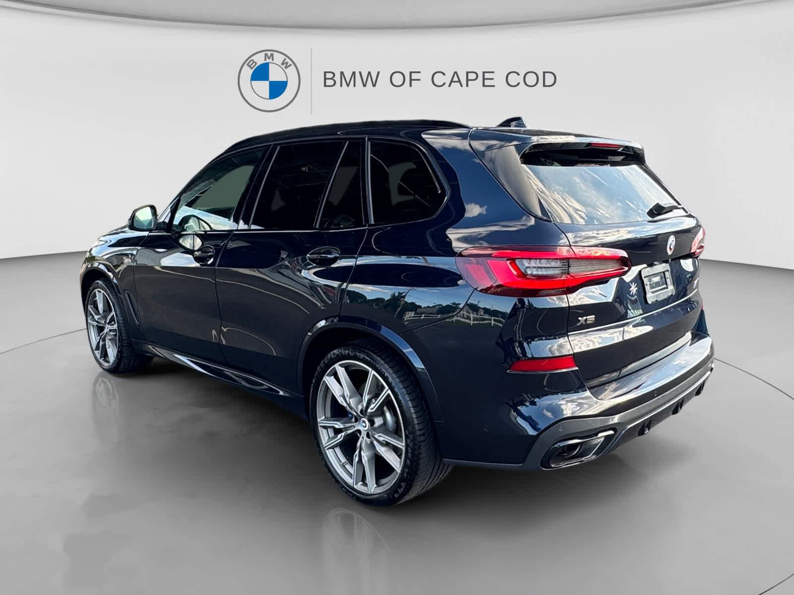 Used 2023 BMW X5 M50i w/ Executive Package AWD/4WD image 5