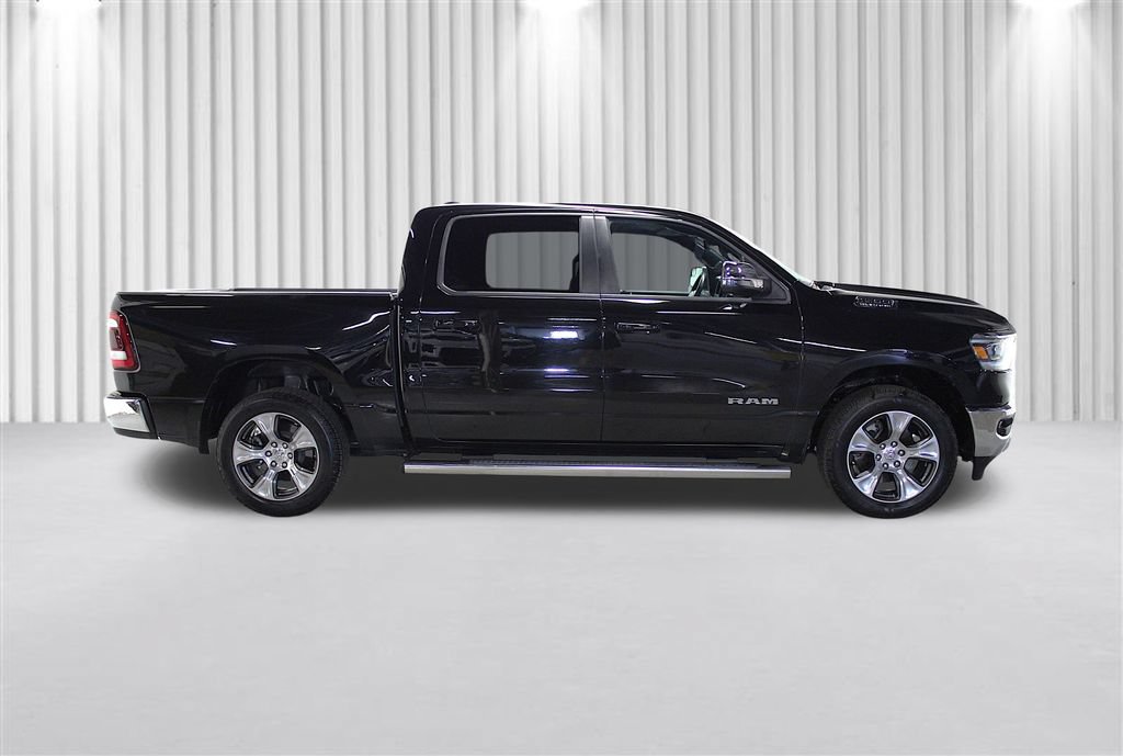 Used 2023 RAM 1500 Laramie AWD/4WD image 2