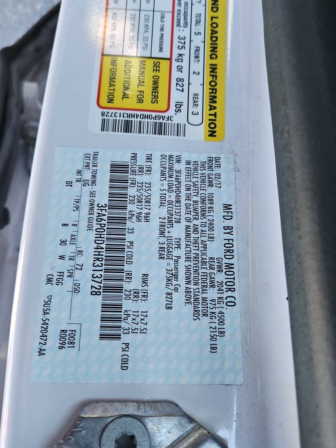 Used 2017 Ford Fusion SE w/ Fusion SE Technology Package image 21