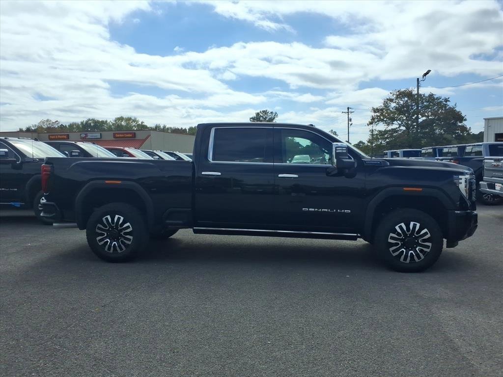 New 2026 GMC Sierra 2500 Denali Ultimate image 8