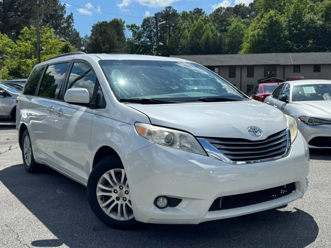 Used 2015 Toyota Sienna XLE