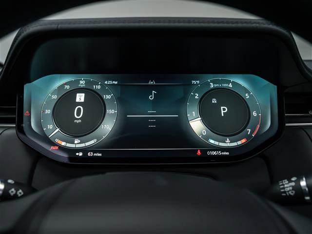 Used 2025 Land Rover Range Rover Long Wheelbase SE image 21