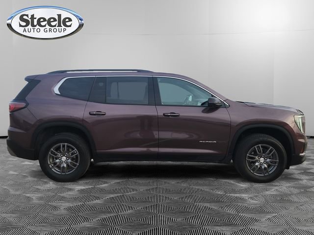 Used 2025 GMC Acadia Elevation image 6