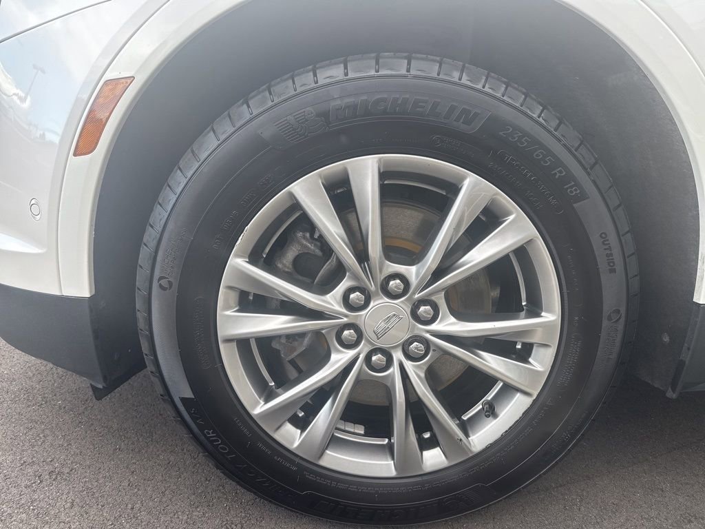 Used 2022 Cadillac XT5 Premium Luxury w/ Technology Package image 12