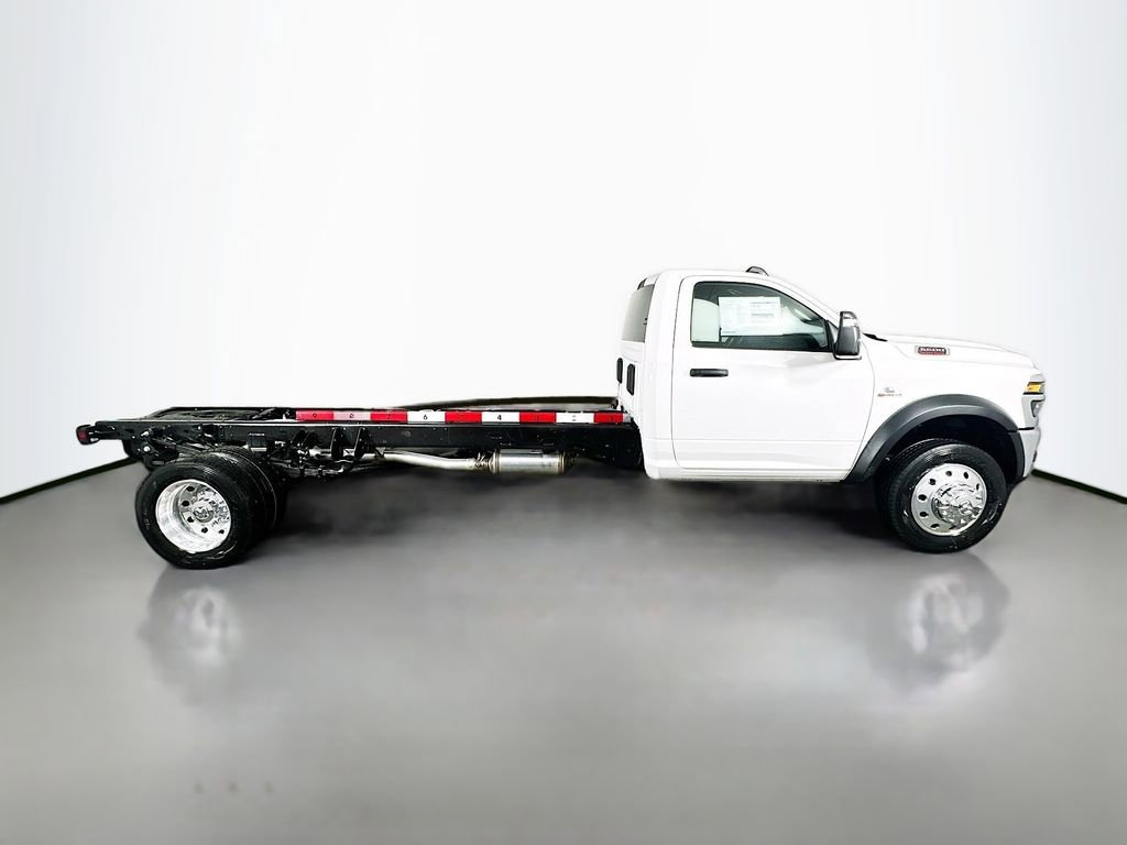 New 2026 RAM 5500 Tradesman w/ Chrome Appearance Group AWD/4WD image 8