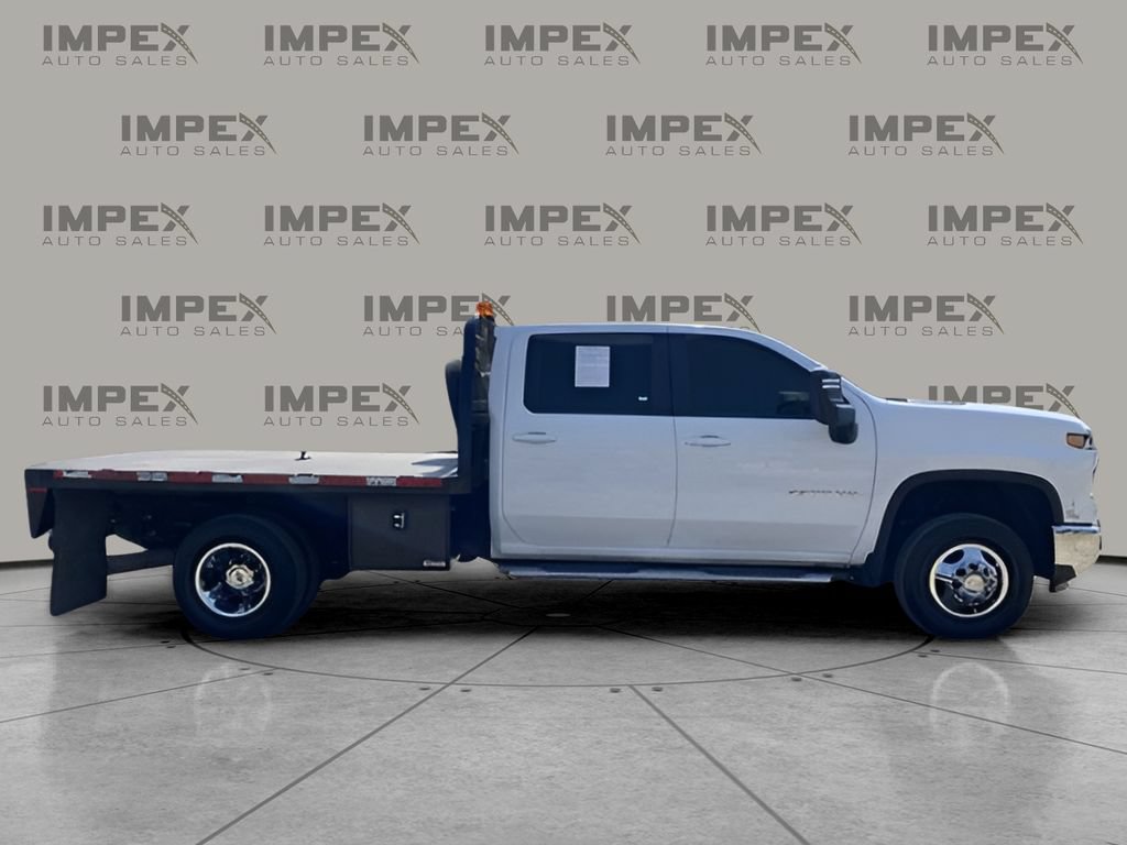 Used 2024 Chevrolet Silverado 3500 LT w/ Convenience Package AWD/4WD image 7