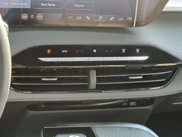 New 2026 Buick Enclave Sport Touring w/ Super Cruise Package FWD image 14