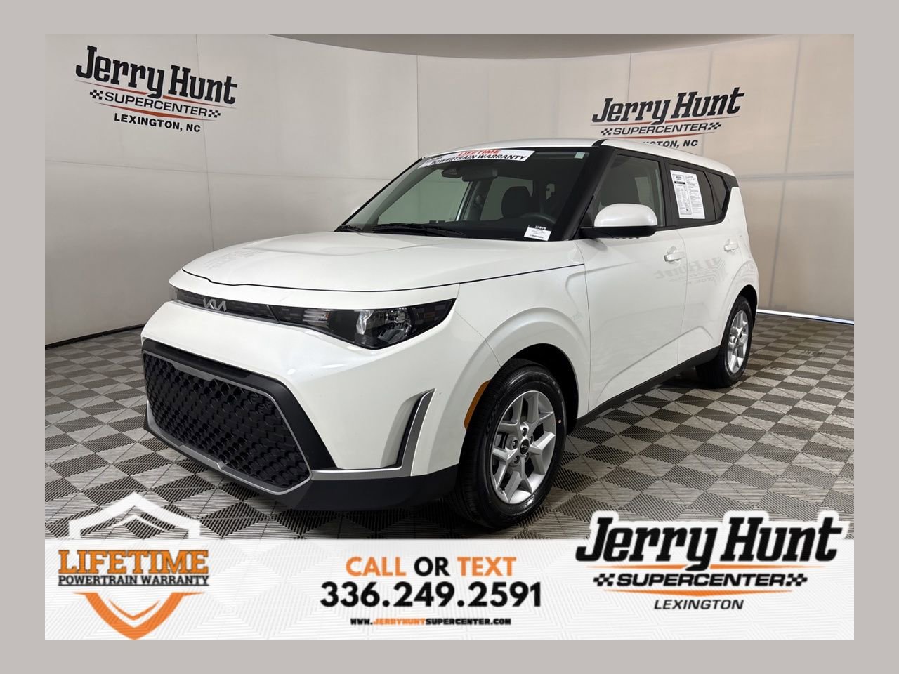 Used 2025 Kia Soul LX w/ LX Technology Package