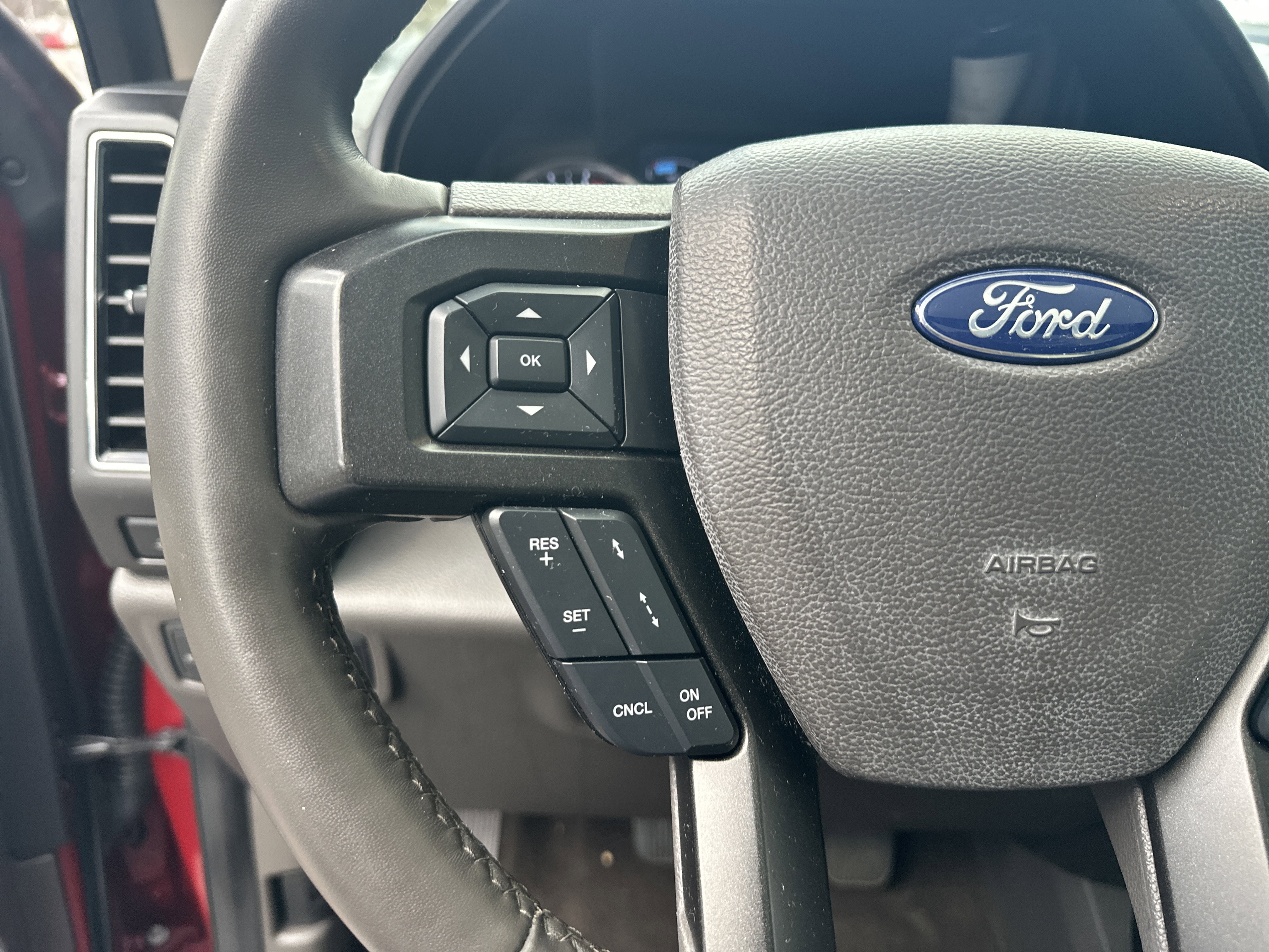 Used 2020 Ford Expedition Limited w/ Equipment Group 302A image 27