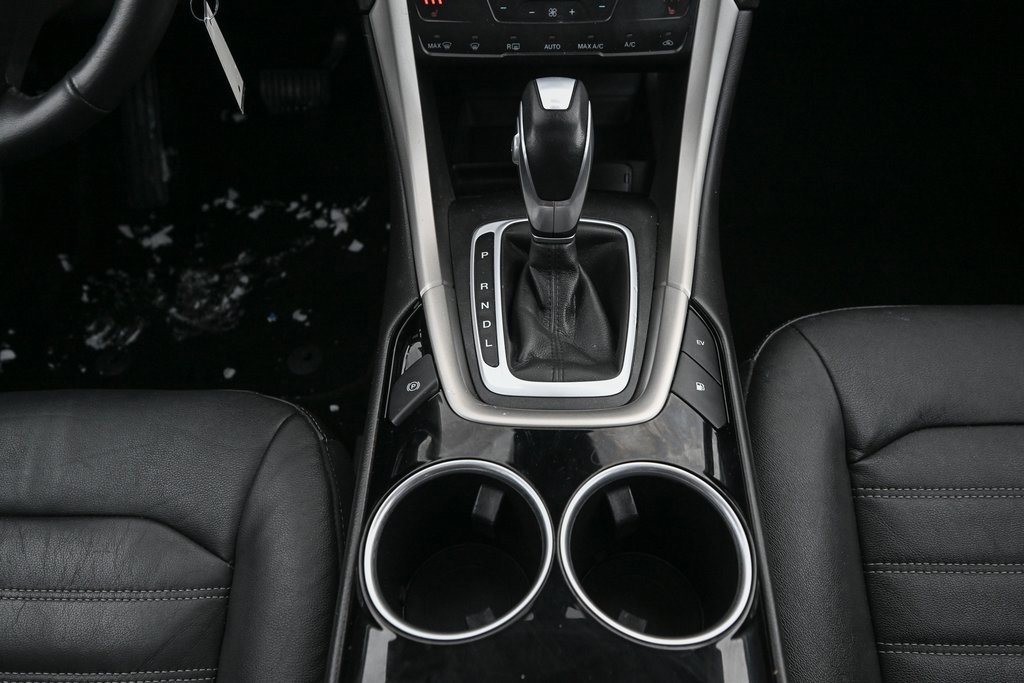 Used 2014 Ford Fusion Energi SE w/ Driver Assist Package image 33