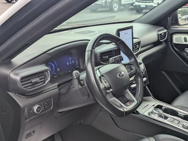 Used 2022 Ford Explorer ST w/ Equipment Group 401A AWD/4WD image 14