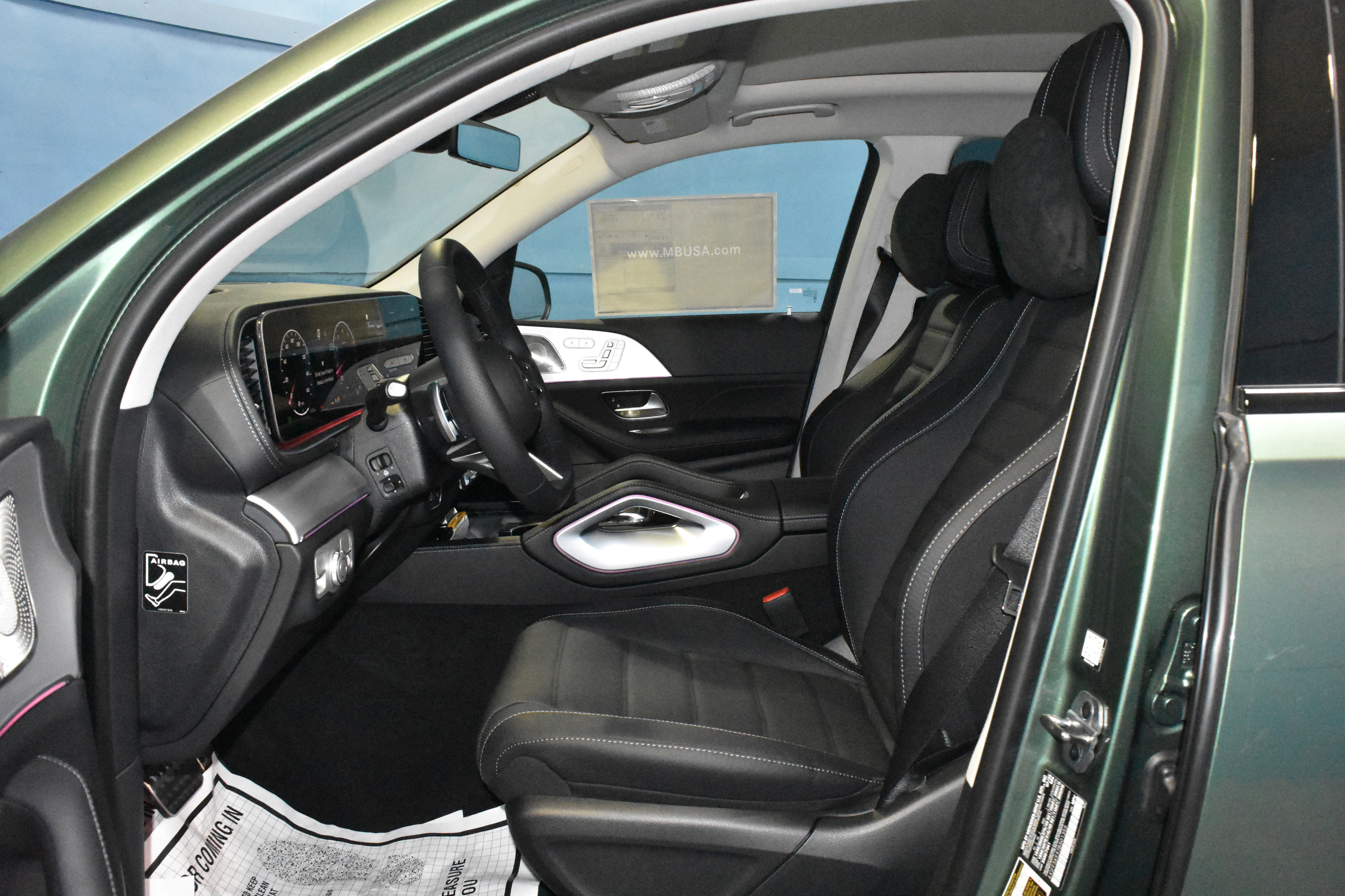 New 2026 Mercedes-Benz GLS 450 4MATIC image 7