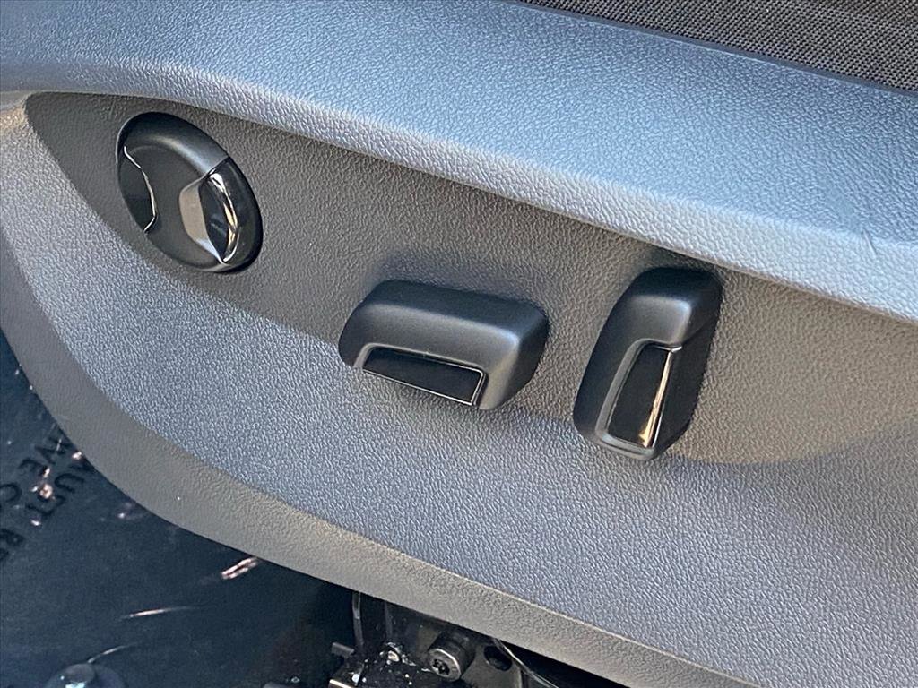 Certified 2023 Volkswagen Tiguan SE R-Line AWD/4WD image 15