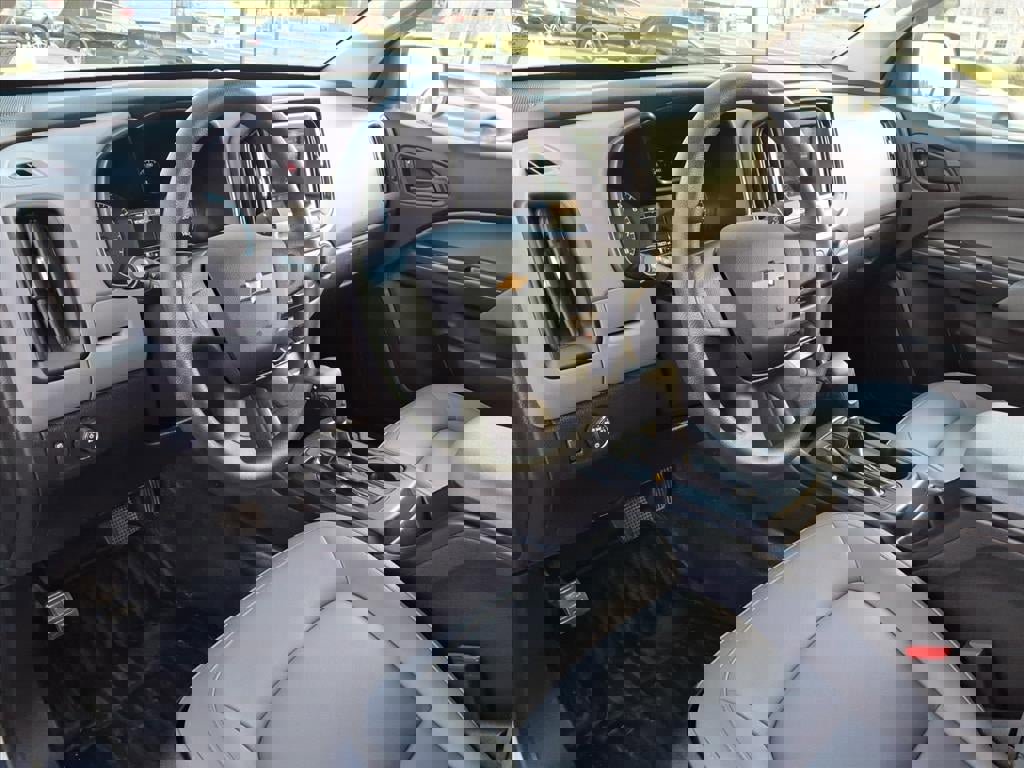 Used 2019 Chevrolet Colorado 2WD Extended Cab image 6