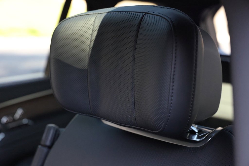 Used 2023 Land Rover Range Rover Long Wheelbase Autobiography image 20