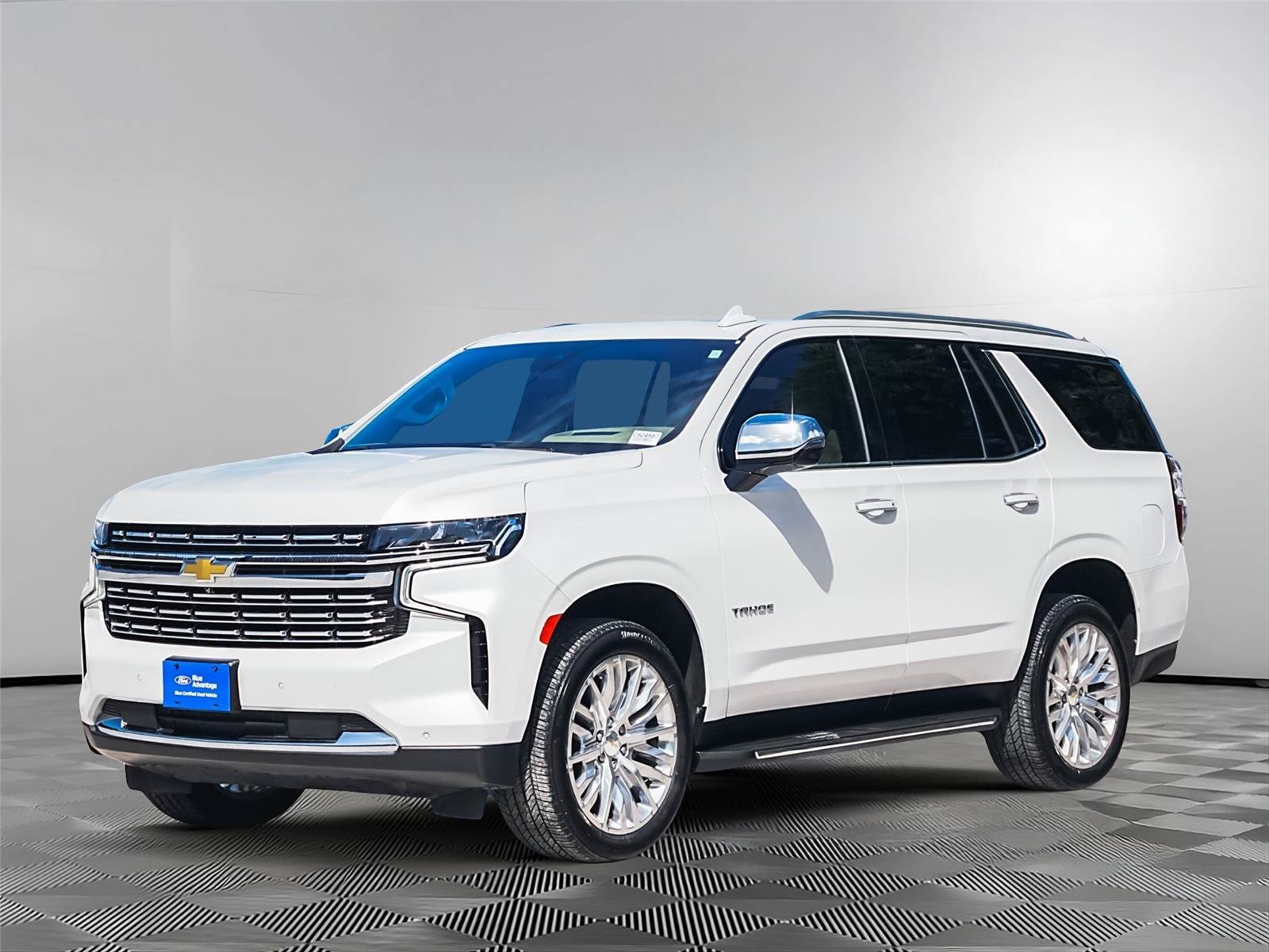 Used 2024 Chevrolet Tahoe Premier AWD/4WD image 8