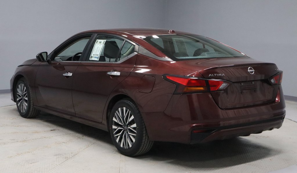 Certified 2024 Nissan Altima 2.5 SV image 8