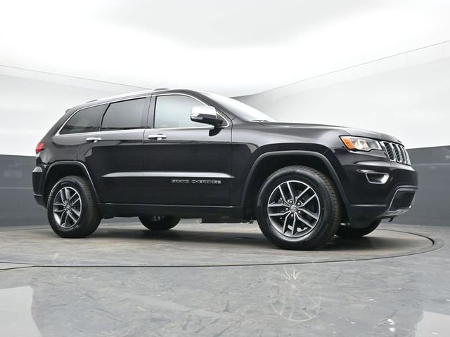 Used 2018 Jeep Grand Cherokee Limited image 32