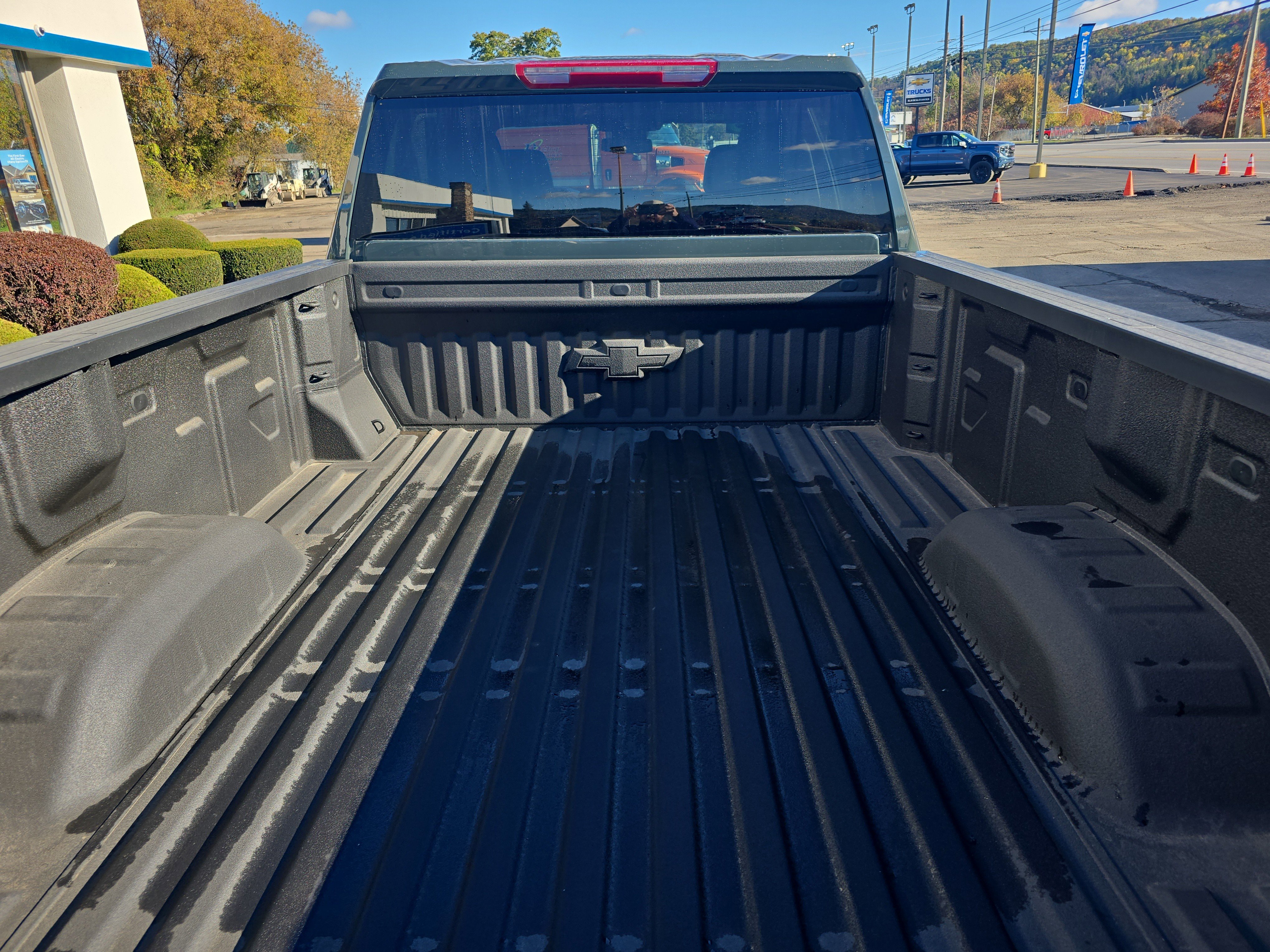 Used 2025 Chevrolet Silverado 2500 LTZ w/ Snow Plow Prep/Camper Package image 5