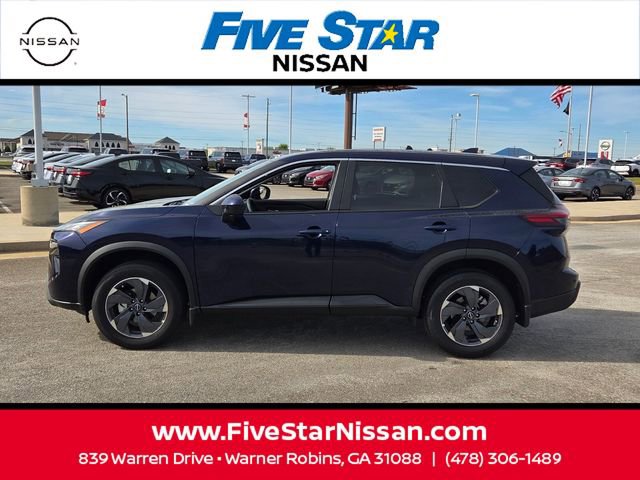 Used 2026 Nissan Rogue SV image 4