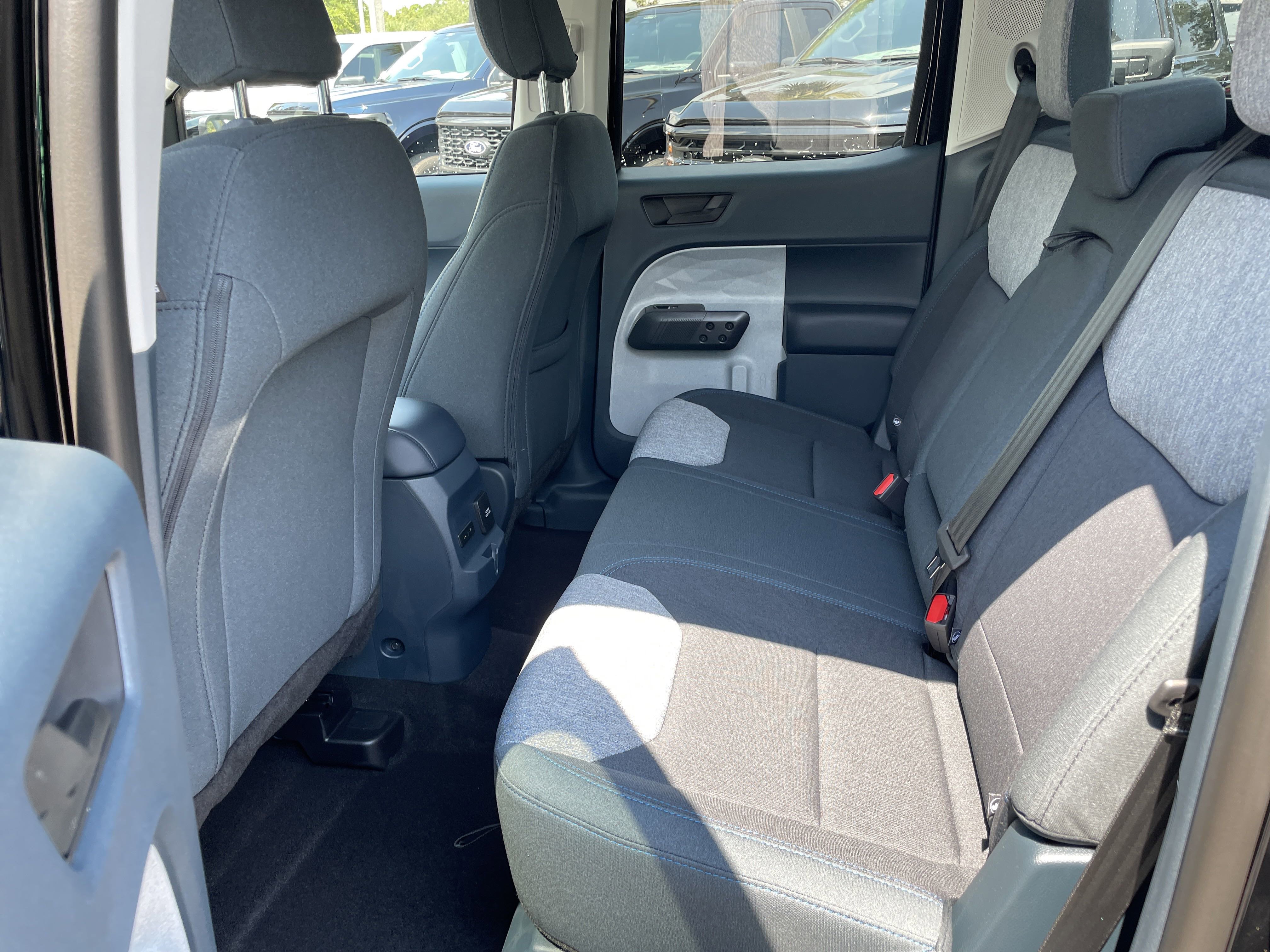 New 2025 Ford Maverick XLT w/ XLT Luxury Package image 35