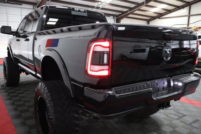 Used 2019 RAM 2500 Laramie w/ Black Appearance Package AWD/4WD image 33