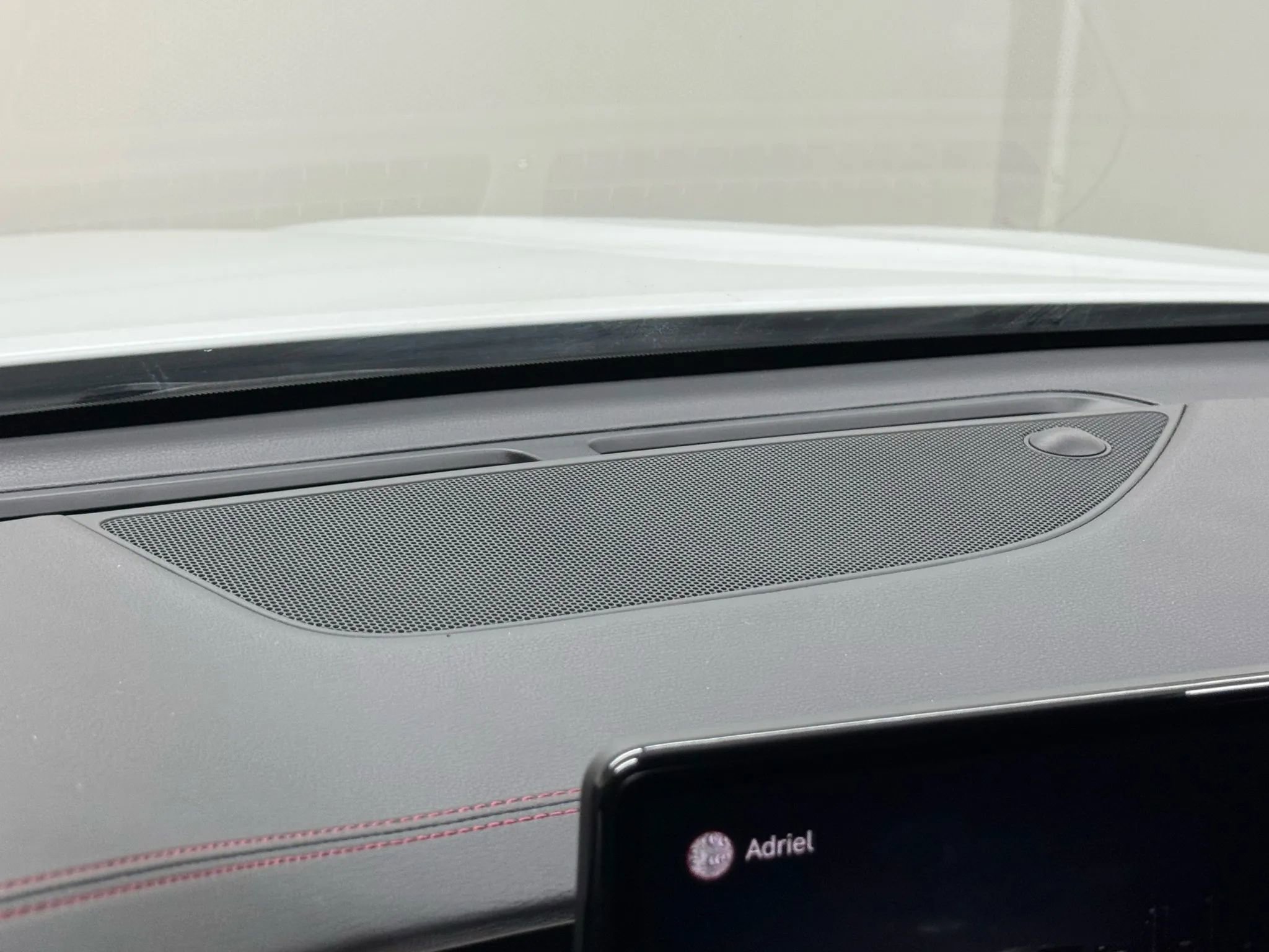 Used 2022 Genesis G70 3.3T Launch Edition image 26