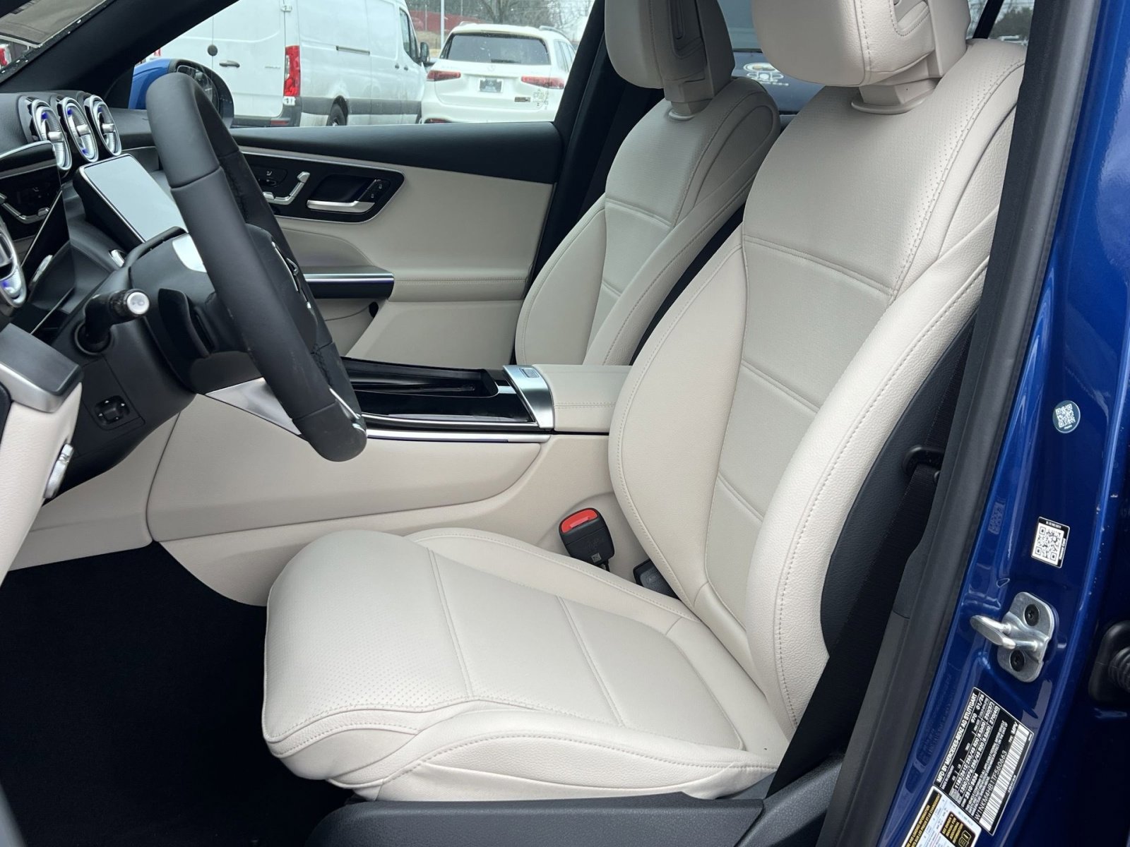 New 2026 Mercedes-Benz GLC 300 4MATIC image 11