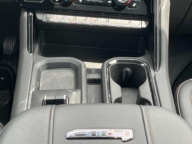 Used 2024 GMC Sierra 2500 AT4 w/ Technology Package AWD/4WD image 20