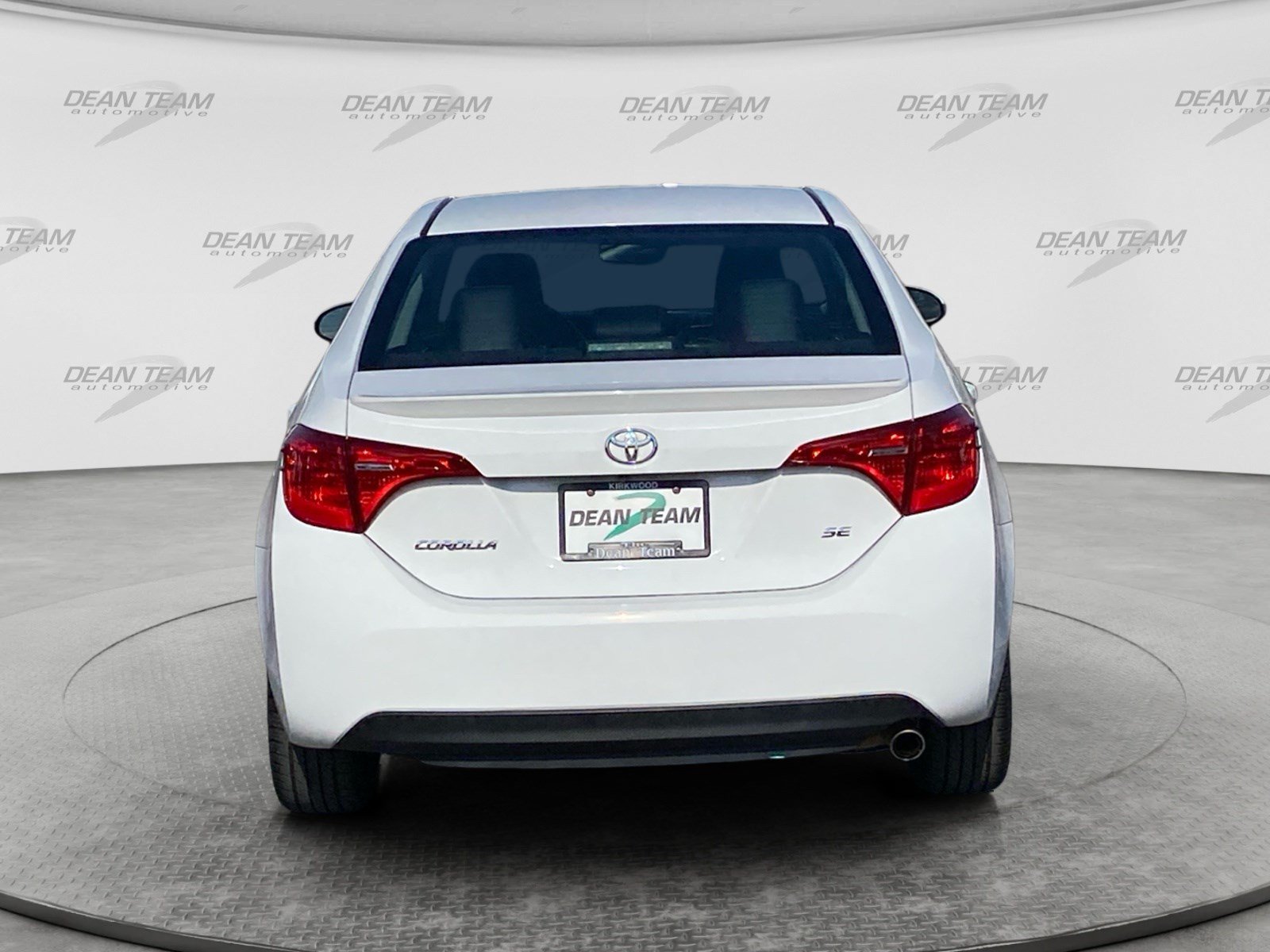 Used 2018 Toyota Corolla SE FWD image 7
