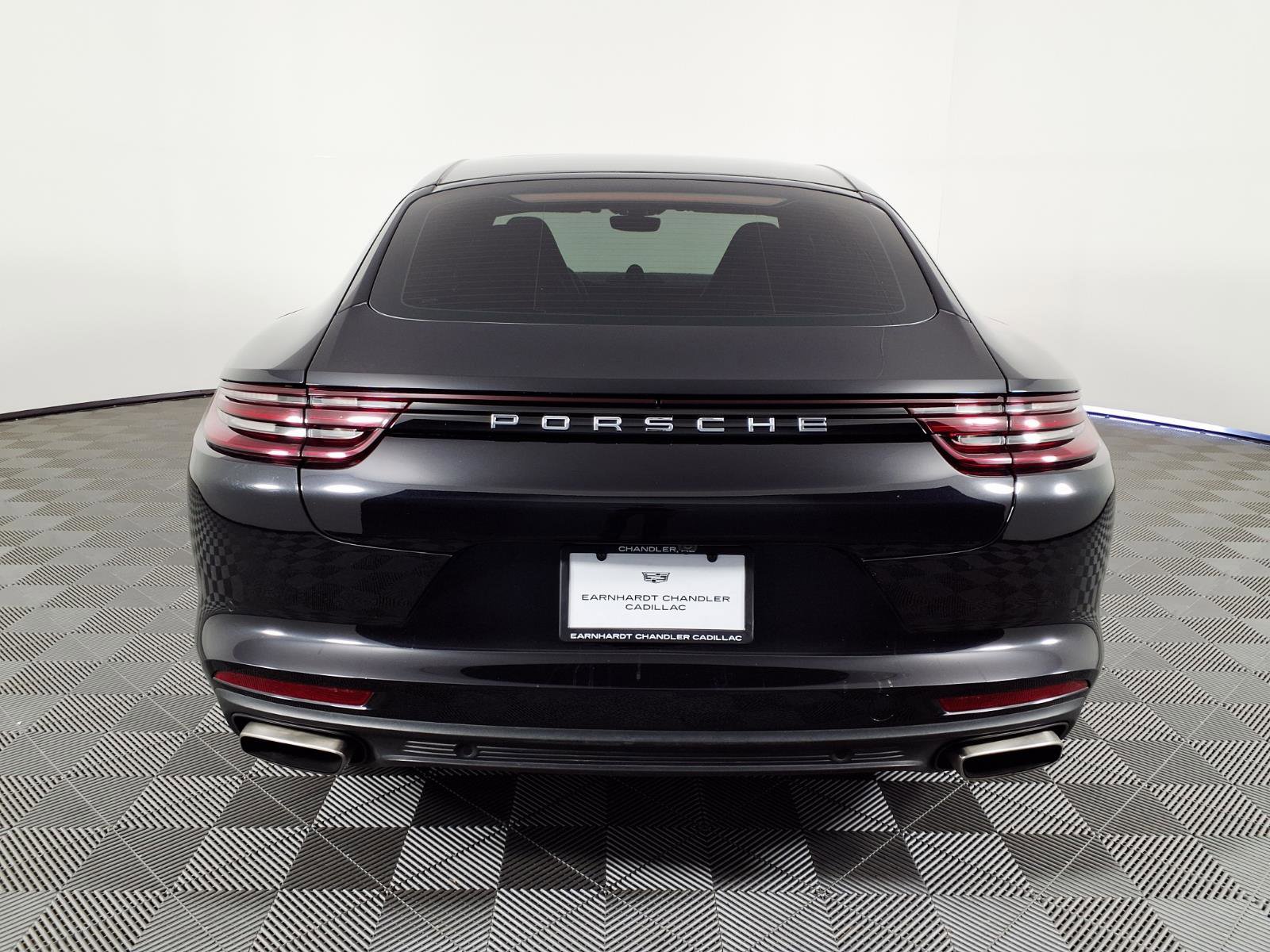 Used 2018 Porsche Panamera 4 AWD/4WD image 5