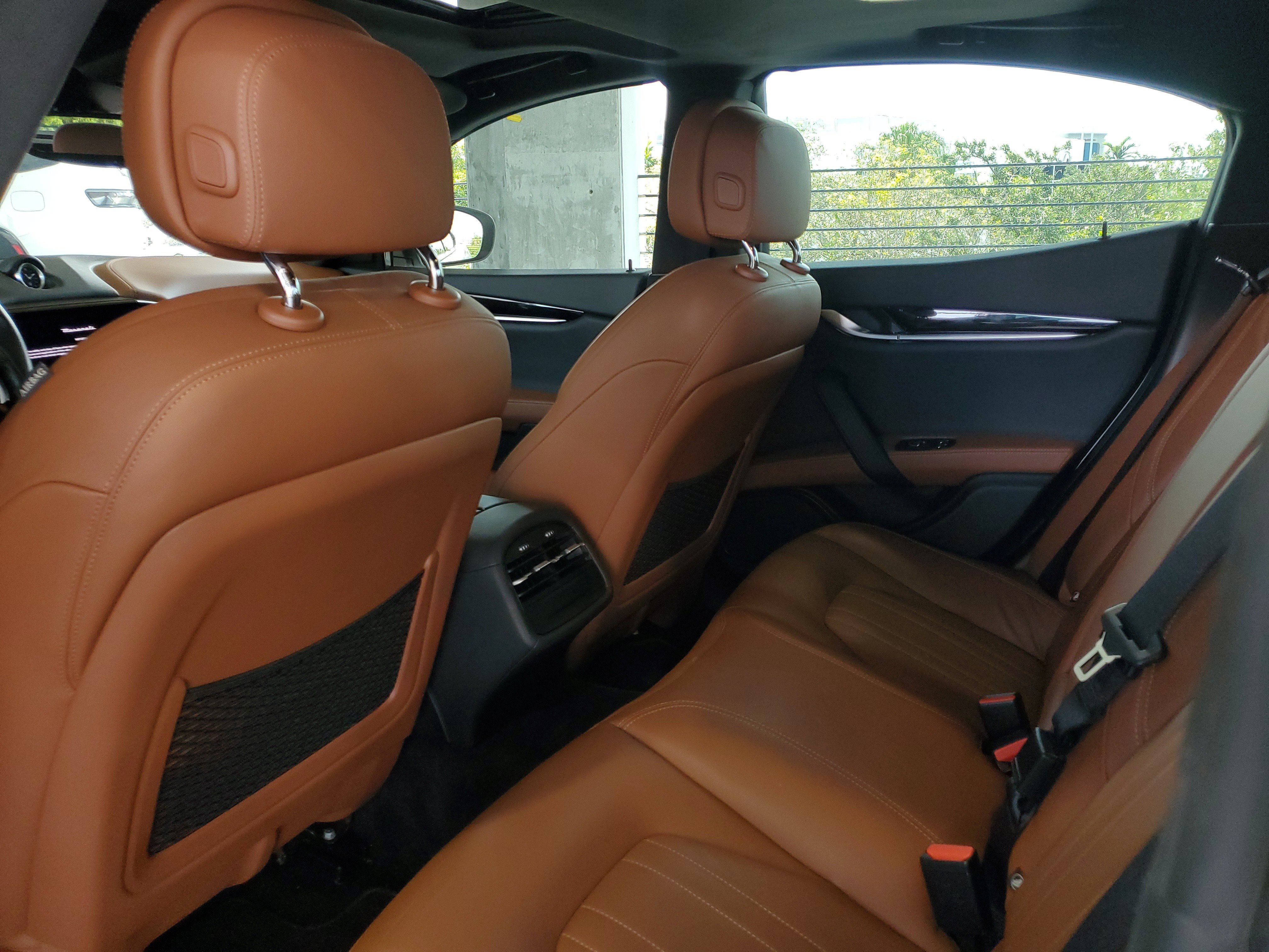 Used 2022 Maserati Ghibli Modena RWD image 10