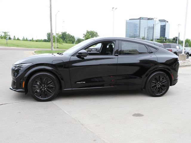 New 2026 Ford Mustang Mach-E Premium w/ Sport Appearance Package AWD/4WD image 4