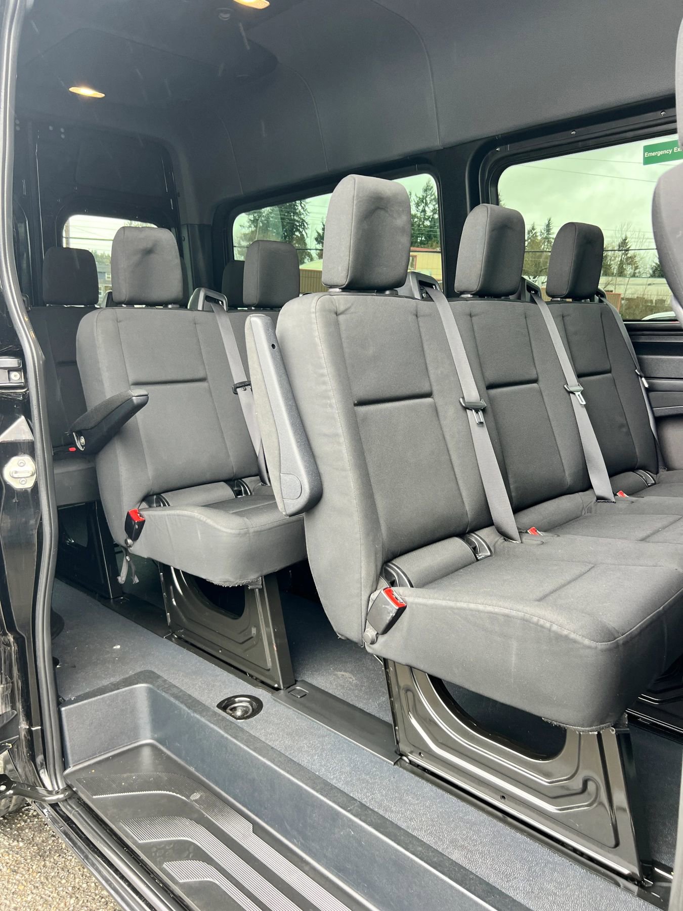 Used 2019 Mercedes-Benz Sprinter 2500 w/ Premium Package image 17
