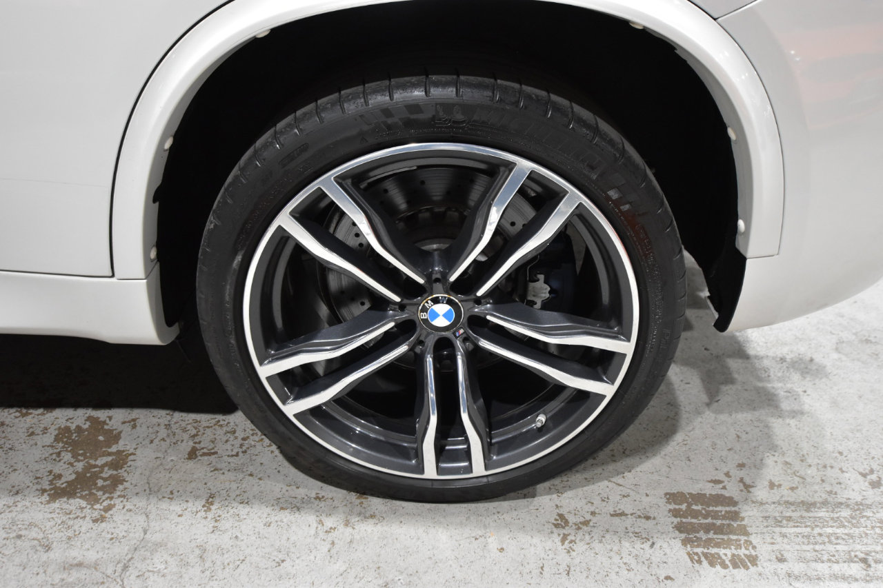 Used 2016 BMW X5 M image 76