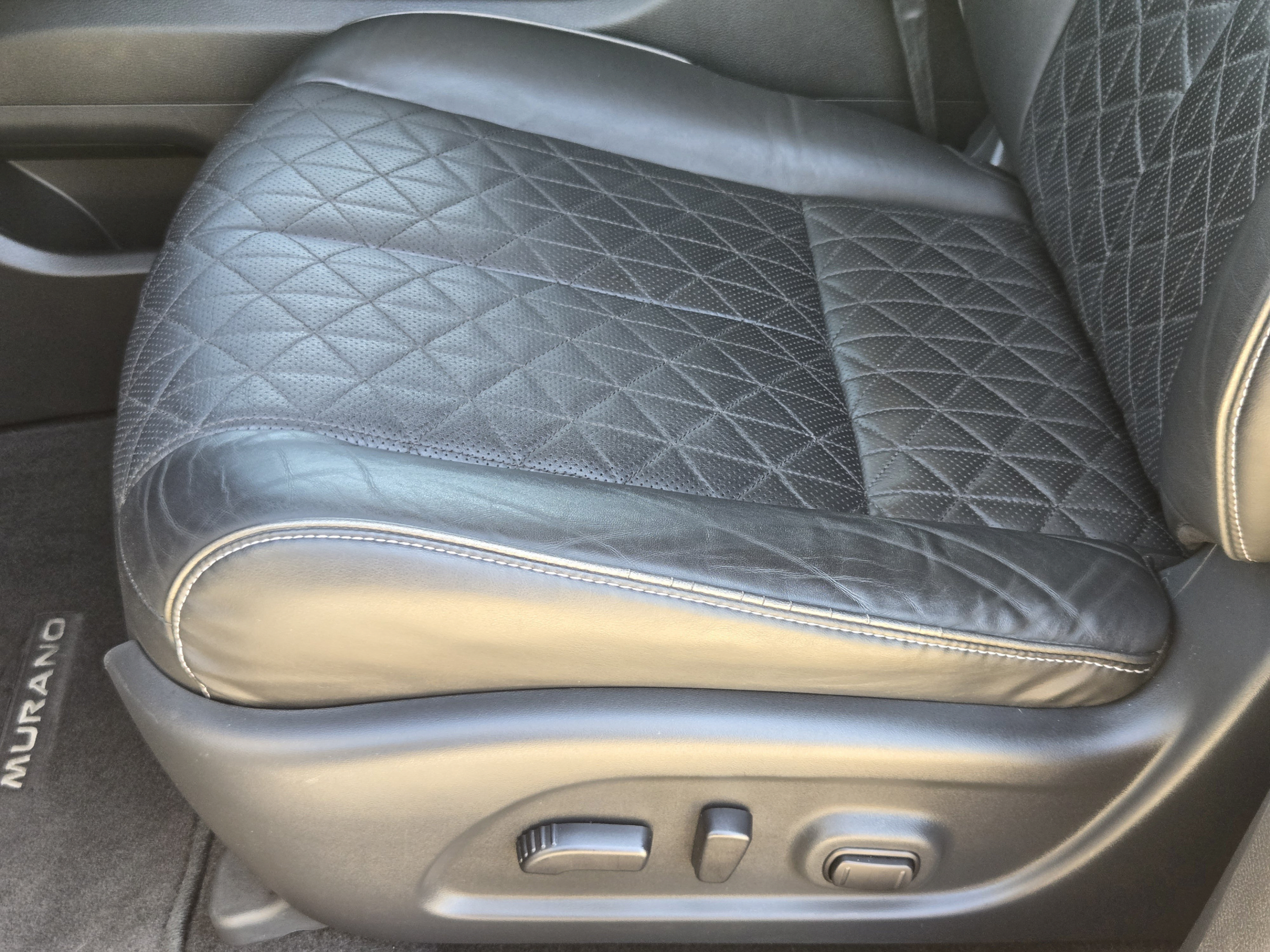 Used 2019 Nissan Murano Platinum w/ Cargo Package FWD image 18