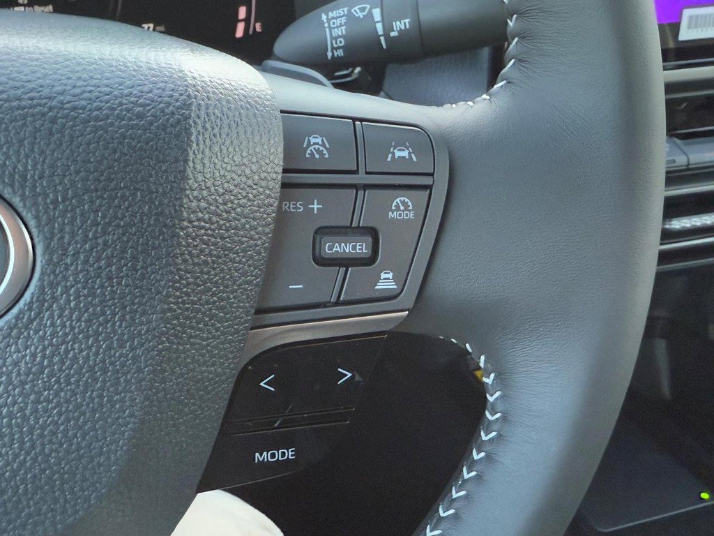 New 2026 Toyota Camry Hybrid image 13