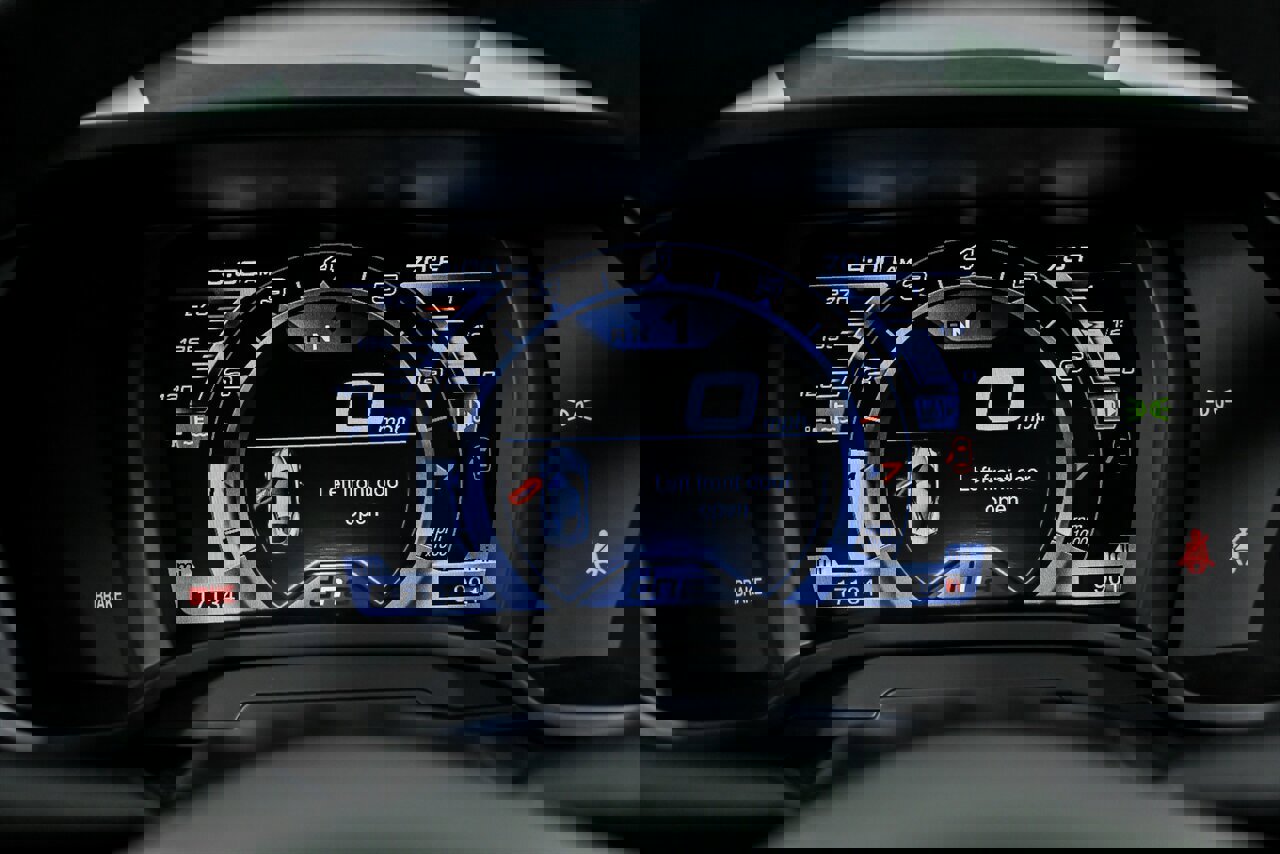 Used 2015 Alfa Romeo 4C Coupe w/ Leather Interior Group image 26