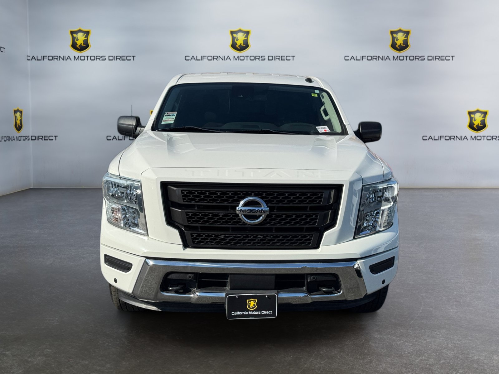 Used 2021 Nissan Titan SV w/ SV Convenience Package AWD/4WD image 8