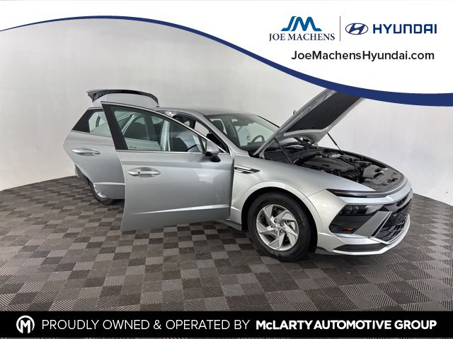 Certified 2025 Hyundai Sonata SE image 14
