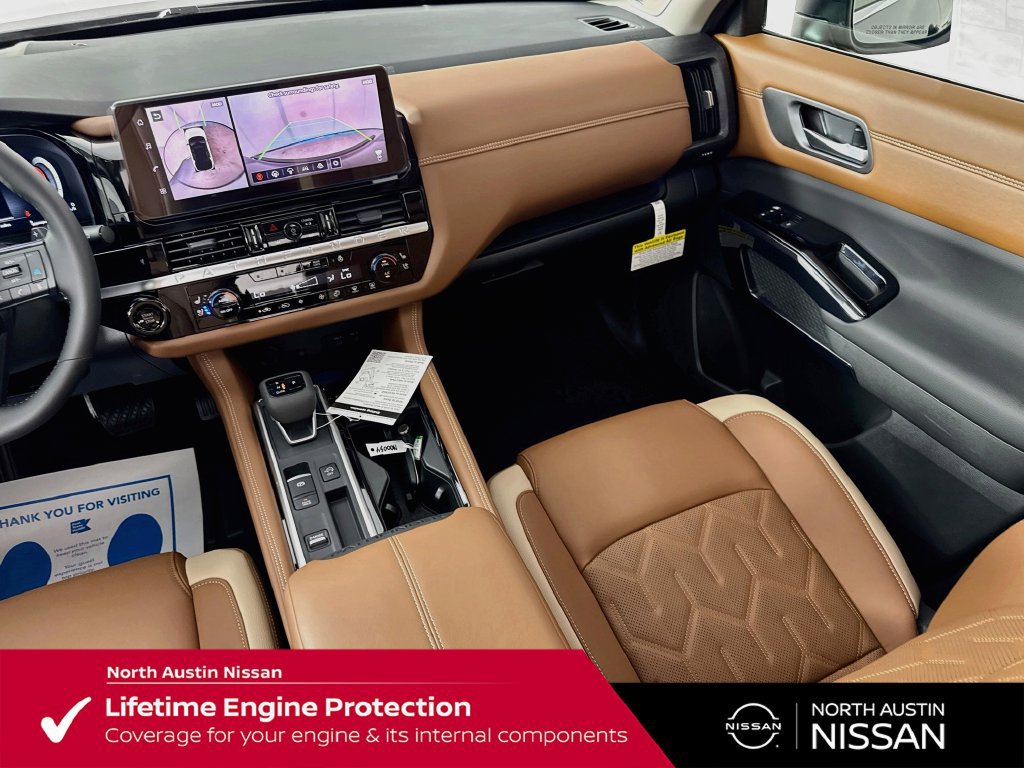 New 2026 Nissan Pathfinder Platinum FWD image 30